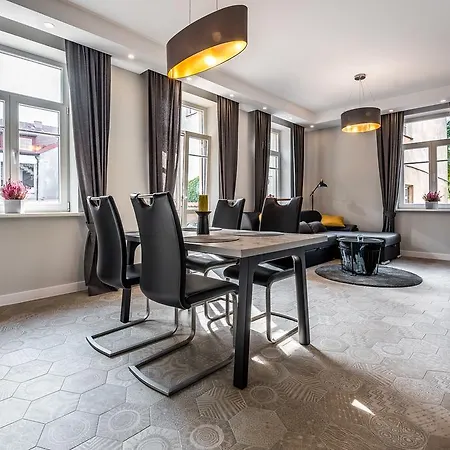 Uzupis - Old Town Apartment