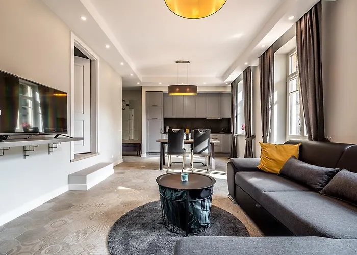 Uzupis - Old Town * Vilnius